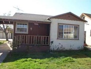 1st image of 1548 W 103rd St