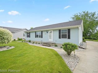 7519 Norfolk Dr, Onsted, MI