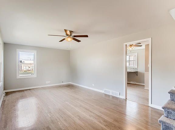 5th image of 5549 McDermott Dr