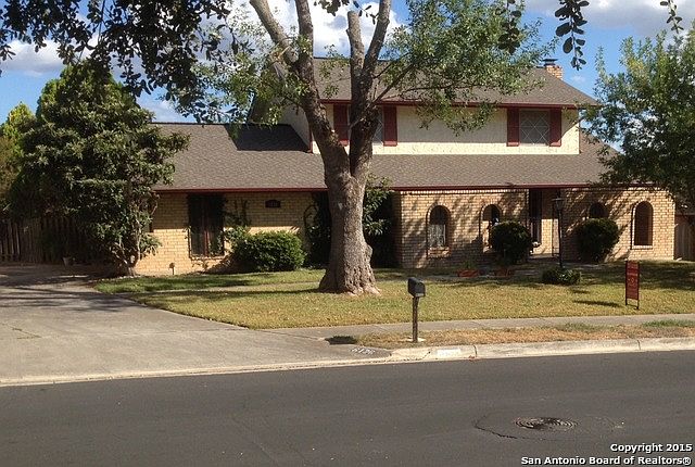 1st image of 6126 Royal Point