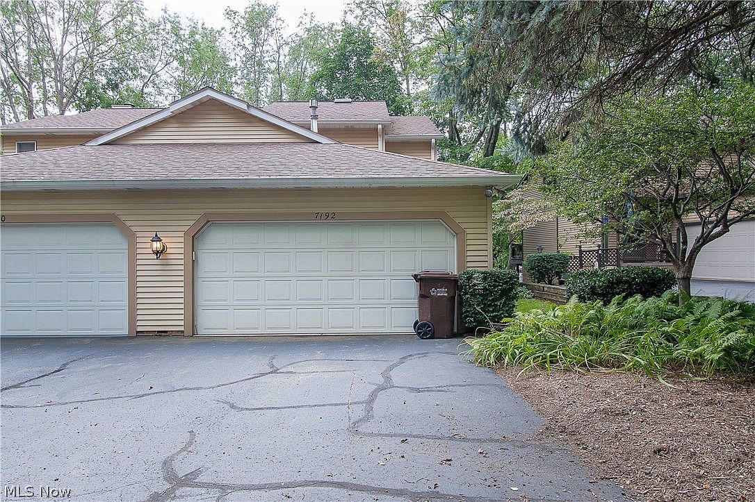 7192 Hills And Dales Rd NW, Massillon, OH 44708 Zillow