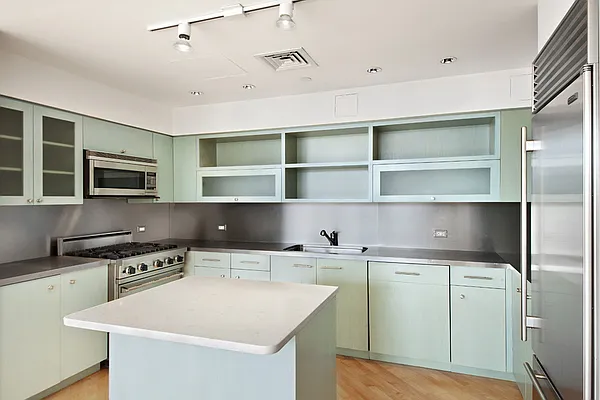 Rented by Stribling | media 13