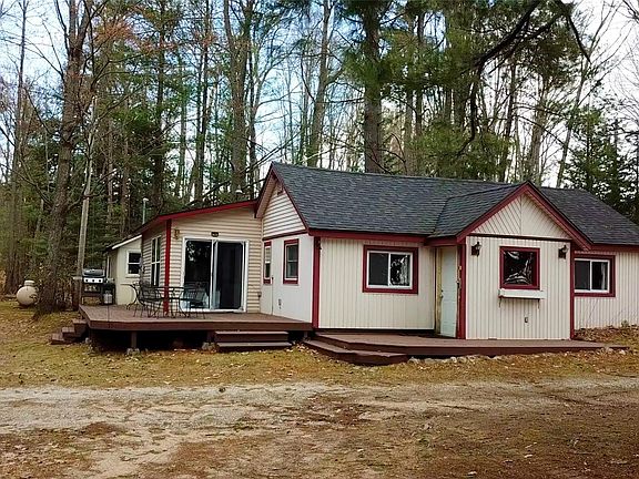 3rd image of 5089 Cottage Dr SE