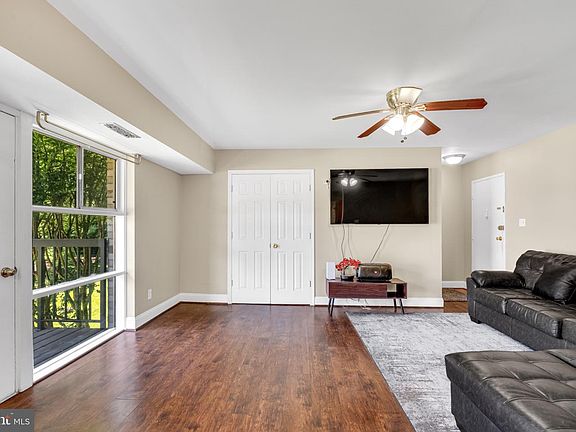 5th image of 4943 Americana Dr #D102