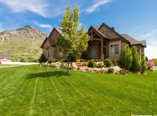 923 E 2375 N, North Ogden, UT 84414