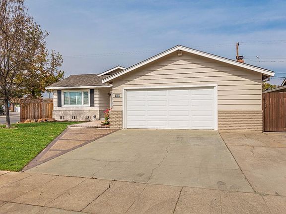 4th image of 1619 Willowbrook Dr