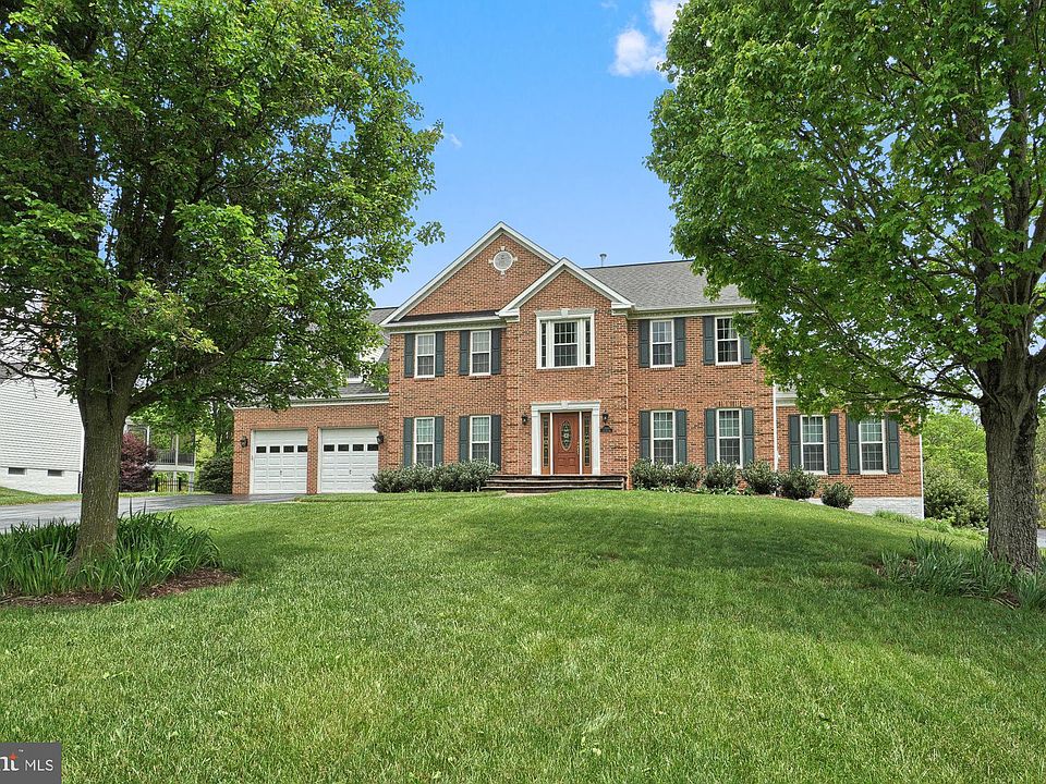 17015 Tom Fox Ave, Poolesville, MD 20837 Zillow