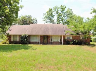8208 N Kings Hwy, Texarkana, TX 75503