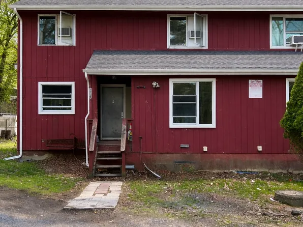 175 Prospect St #R, East Stroudsburg, PA 18301