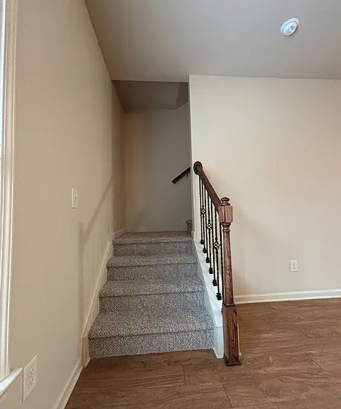 220 Birch St #5 — Photo 9
