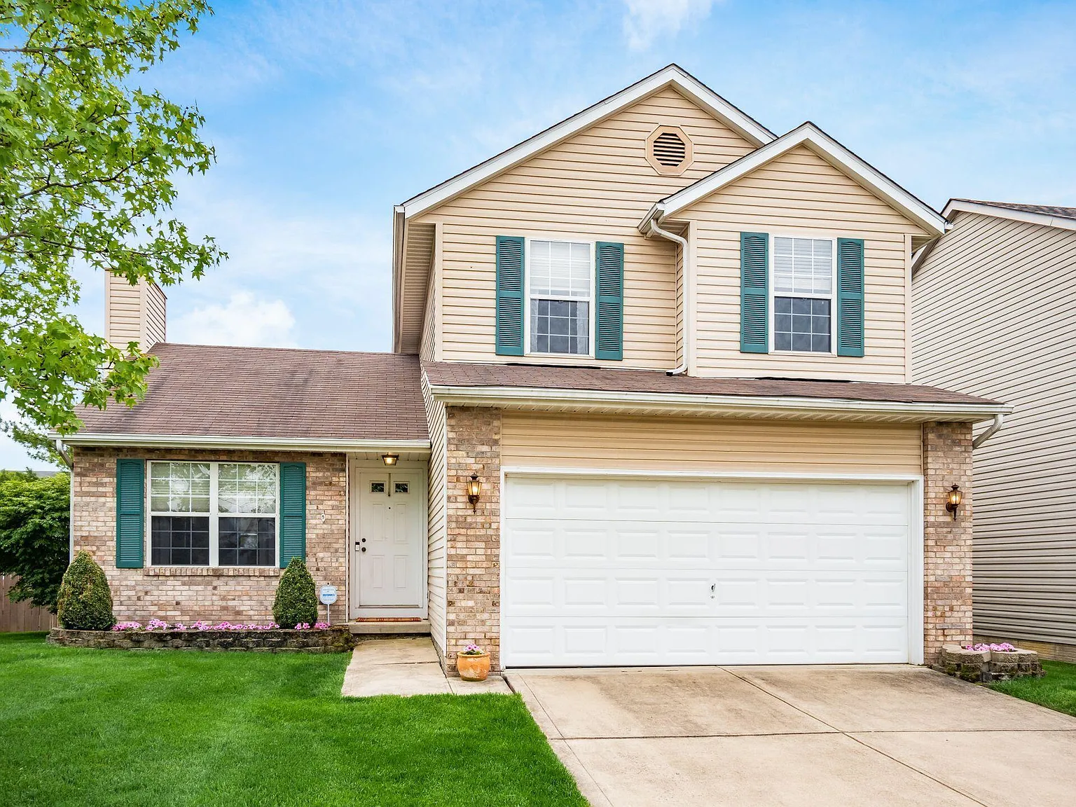 5957 Brookmont Dr photo 1