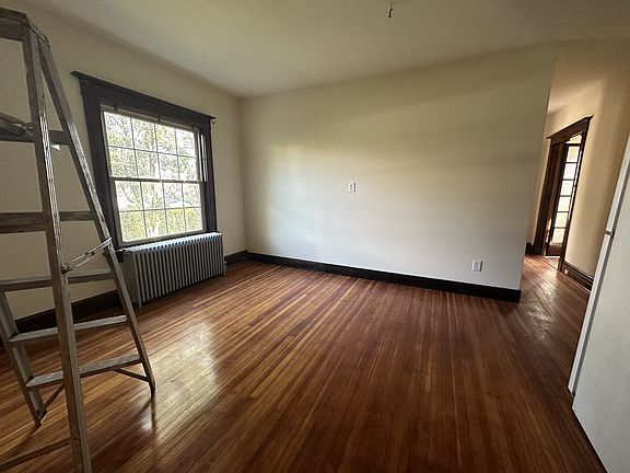 5th image of 149 Park Ave #1