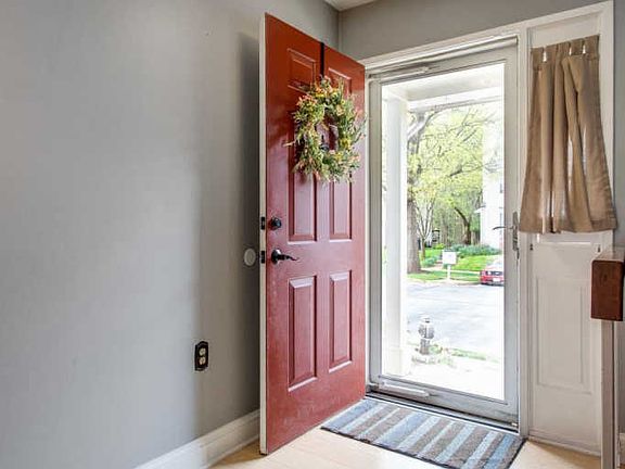 3rd image of 8752 Village Green Ct