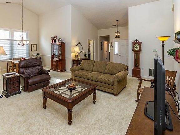 5th image of 5202 Ashbrook Dr