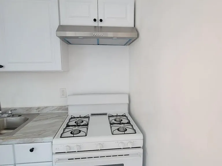 713 West St #713 — Photo 5
