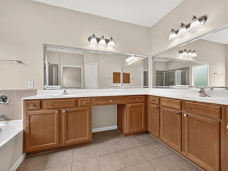 430 Dockside Terrace Ln — Photo 19