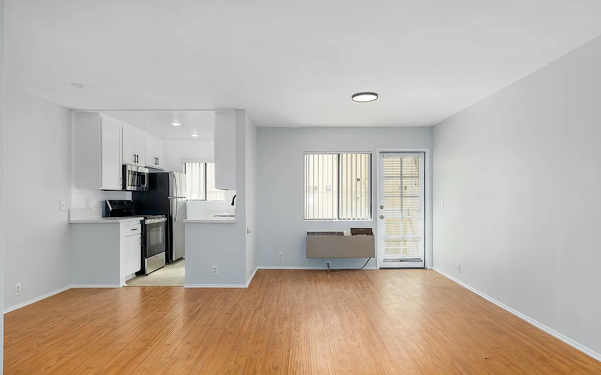 Floor plan 302