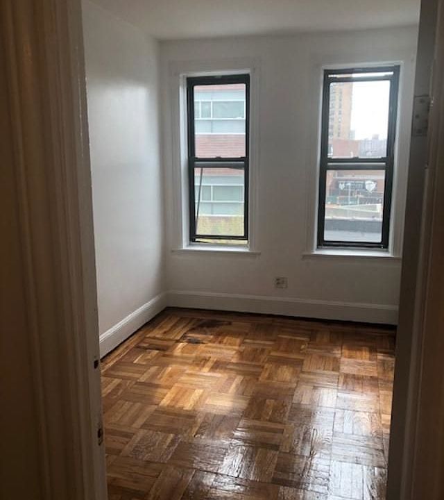 2nd image of 1004 Carroll St #2B
