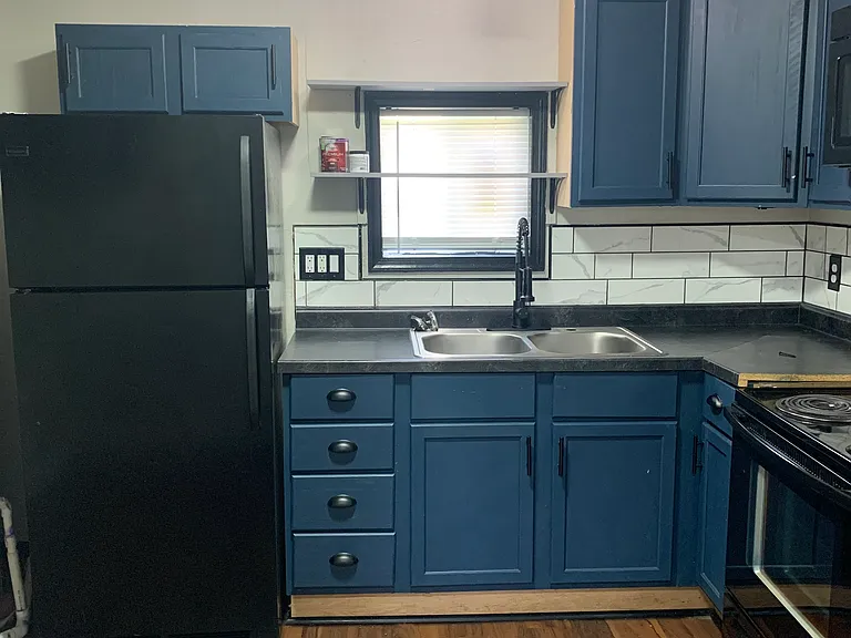 1801 N Madison Ave — Photo 10