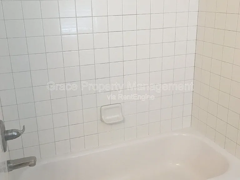 9760 Memphis St — Photo 13