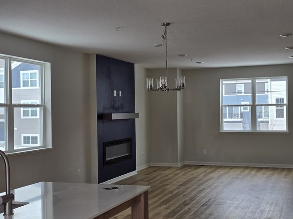 8652 Kenyon Ct NE #F