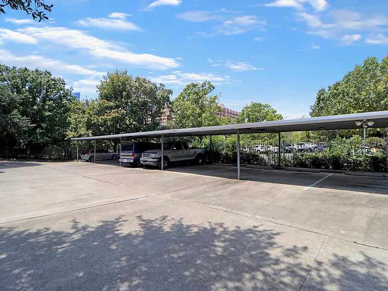 1011 Wood St #201 — Photo 12