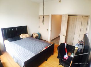 2380 38th St #3R, Astoria, NY 11105