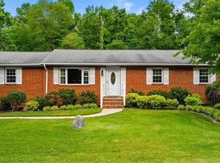 103 Sprucetree Dr, Mc Leansville, NC 27301