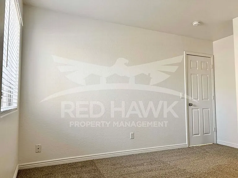 3106 S 100th Ln — Photo 11