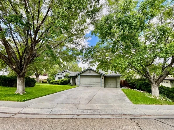 2381 Navajo Cir, Bishop, CA 93514