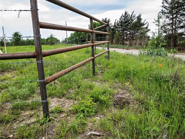 1 Treaty Rd, Calera, OK 74730