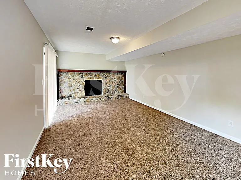 1340 Teaberry Cir — Photo 2