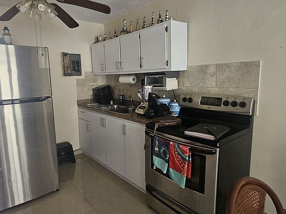 2nd image of Cond Mar Del Sur #11B