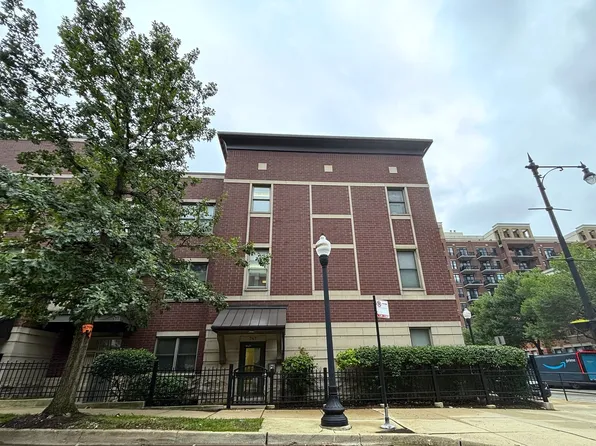 767 W 15th St Unit 308, Chicago, IL 60607