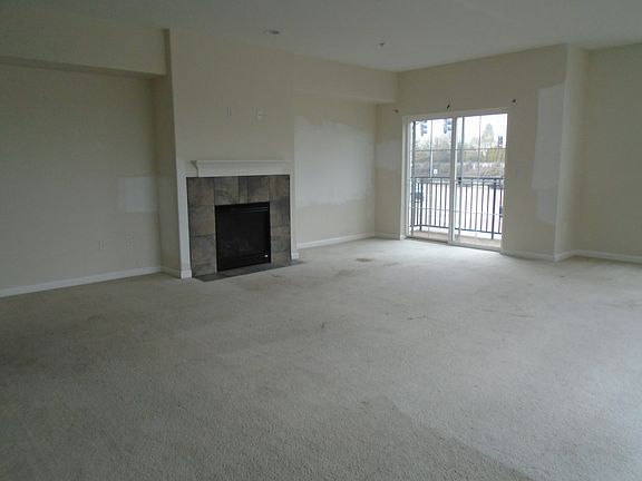 Additional Living Room