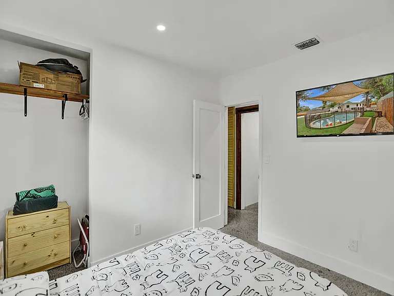 4030 SW 33rd St — Photo 22