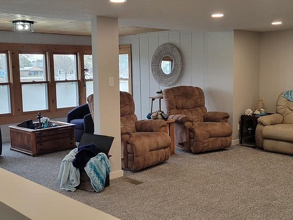 4th image of 124 Lakeview Acres Dr #14D