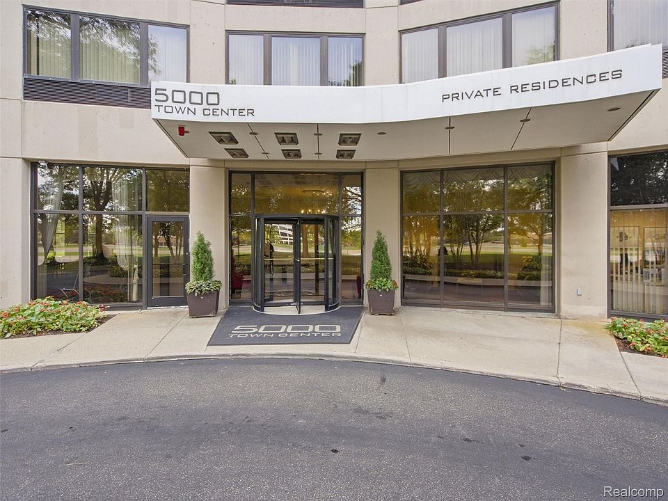 5000 Town Ctr Suite 1503, photo 5