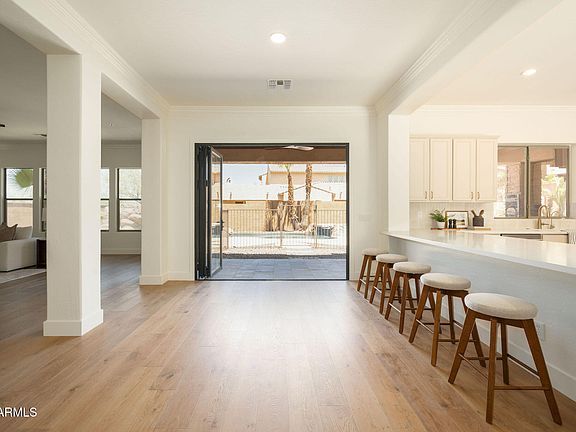 3rd image of 2514 W VIA SAVELLI --