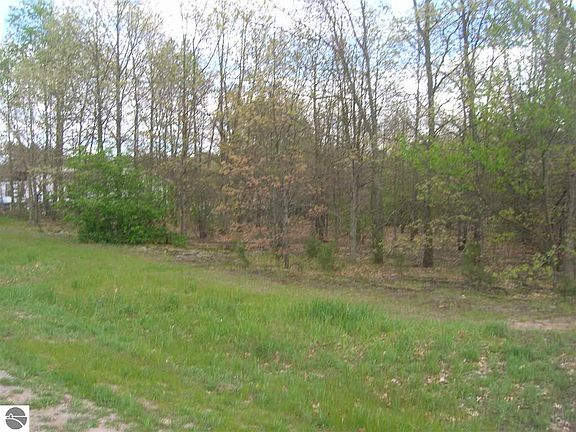 2nd image of 10433 Woodwind Dr