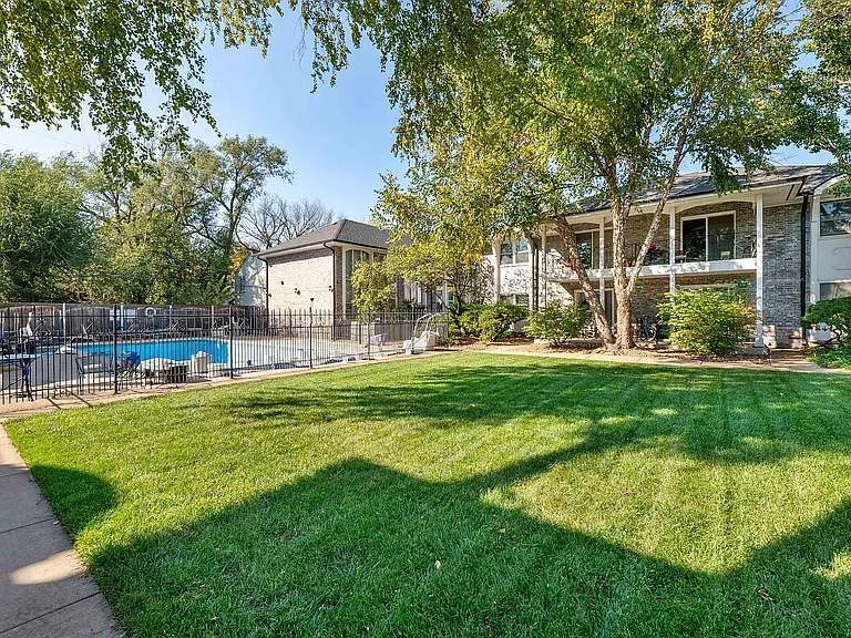 725 N Stackman Dr #3 — Photo 20