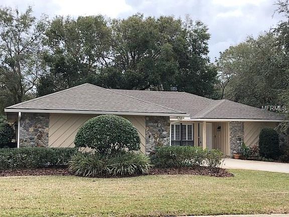 2nd image of 101 Lyndhurst Dr