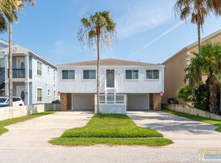 115 E Campeche St, South Padre Island, TX 78597