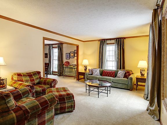 Great Room 20x12