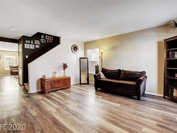 4th image of 6337 Cactus Dahlia St