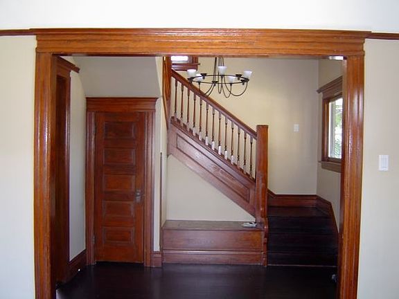 2nd image of 2937 S Harvard Blvd