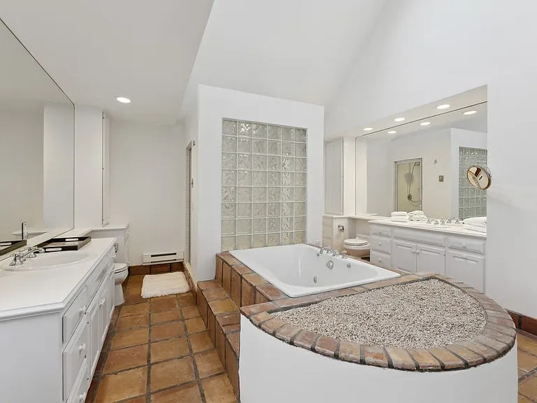 62 Beach Ln — Photo 13
