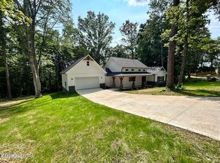 222 Cherokee Cv, Rutledge, TN 37861