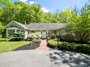 8095 Goshen Rd, Malvern, PA 19355