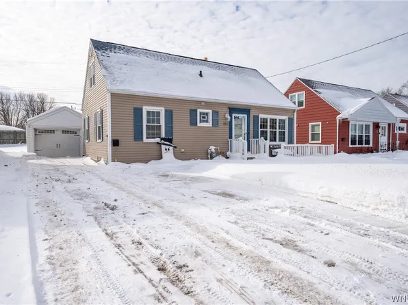 825 Brighton Rd, Tonawanda, NY 14150
